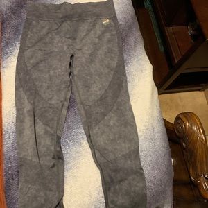 Seamless leggings